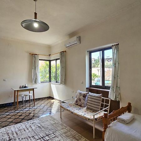 Angie'S Shared Villa Tam Тирана Екстер'єр фото